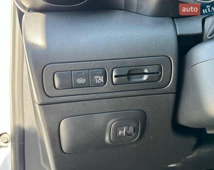 Белый Ситроен C3 Aircross, объемом двигателя 1.5 л и пробегом 191 тыс. км за 13540 $, фото 16 на Automoto.ua