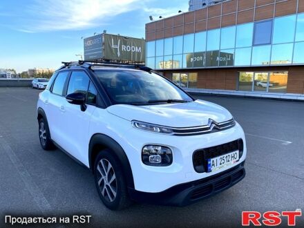Сітроен C3 Aircross 2018 у Києві на Automoto.ua Білий Сітроен C3 Aircross, об'ємом двигуна 1.2 л та пробігом 86 тис. км за 10000 $, фото 1 на Automoto.ua