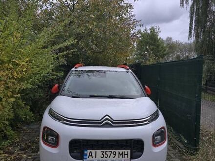 Ситроен C3 Aircross 2020 в Киеве на Automoto.ua Белый Ситроен C3 Aircross, объемом двигателя 1.2 л и пробегом 120 тыс. км за 18000 $, фото 1 на Automoto.ua