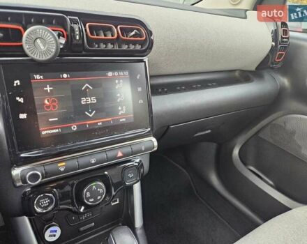 Бежевый Ситроен C3 Aircross, объемом двигателя 1.3 л и пробегом 62 тыс. км за 15000 $, фото 17 на Automoto.ua