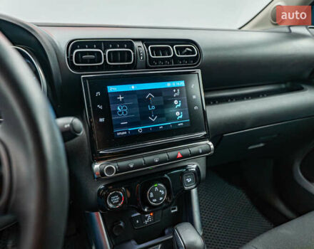 Коричневый Ситроен C3 Aircross, объемом двигателя 1.5 л и пробегом 60 тыс. км за 19043 $, фото 13 на Automoto.ua