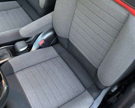 Красный Ситроен C3 Aircross, объемом двигателя 1.2 л и пробегом 85 тыс. км за 14000 $, фото 31 на Automoto.ua