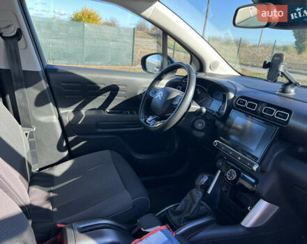 Сітроен C3 Aircross 2019 у Корсунь-Шевченковском на Automoto.ua Сірий Сітроен C3 Aircross, об'ємом двигуна 1.56 л та пробігом 96 тис. км за 14999 $, фото 7 на Automoto.ua