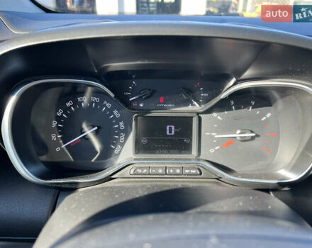 Сітроен C3 Aircross 2019 у Корсунь-Шевченковском на Automoto.ua Сірий Сітроен C3 Aircross, об'ємом двигуна 1.56 л та пробігом 96 тис. км за 14999 $, фото 15 на Automoto.ua