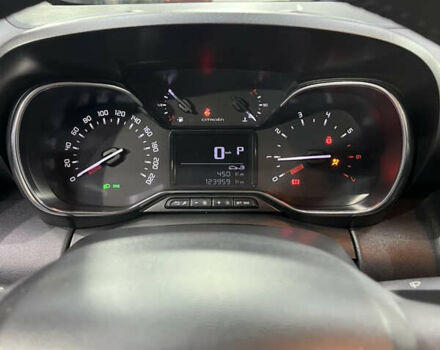 Синій Сітроен C3 Aircross, об'ємом двигуна 1.2 л та пробігом 123 тис. км за 10700 $, фото 9 на Automoto.ua