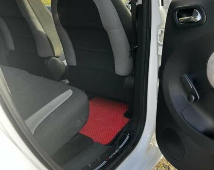 Білий Сітроен С3 Пікассо, об'ємом двигуна 1.4 л та пробігом 162 тис. км за 5000 $, фото 7 на Automoto.ua