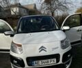 Білий Сітроен С3 Пікассо, об'ємом двигуна 1.4 л та пробігом 162 тис. км за 5000 $, фото 1 на Automoto.ua