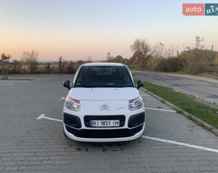 Білий Сітроен С3 Пікассо, об'ємом двигуна 1.4 л та пробігом 103 тис. км за 4750 $, фото 1 на Automoto.ua