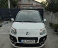 Белый Ситроен С3 Пикассо, объемом двигателя 1.4 л и пробегом 160 тыс. км за 4000 $, фото 1 на Automoto.ua