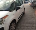 Білий Сітроен С3 Пікассо, об'ємом двигуна 1.4 л та пробігом 275 тис. км за 4900 $, фото 8 на Automoto.ua