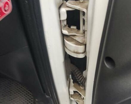 Білий Сітроен С3 Пікассо, об'ємом двигуна 1.6 л та пробігом 218 тис. км за 5200 $, фото 10 на Automoto.ua