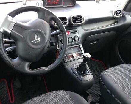 Білий Сітроен С3 Пікассо, об'ємом двигуна 1.4 л та пробігом 275 тис. км за 4900 $, фото 18 на Automoto.ua