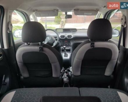 Білий Сітроен С3 Пікассо, об'ємом двигуна 1.6 л та пробігом 218 тис. км за 5200 $, фото 22 на Automoto.ua