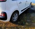 Білий Сітроен С3 Пікассо, об'ємом двигуна 1.6 л та пробігом 190 тис. км за 6200 $, фото 2 на Automoto.ua