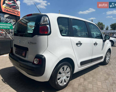 Белый Ситроен С3 Пикассо, объемом двигателя 1.4 л и пробегом 172 тыс. км за 5999 $, фото 5 на Automoto.ua