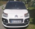 Белый Ситроен С3 Пикассо, объемом двигателя 1.5 л и пробегом 228 тыс. км за 7500 $, фото 1 на Automoto.ua