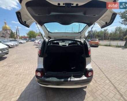 Белый Ситроен С3 Пикассо, объемом двигателя 1.4 л и пробегом 172 тыс. км за 5999 $, фото 8 на Automoto.ua