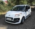 Белый Ситроен С3 Пикассо, объемом двигателя 1.4 л и пробегом 130 тыс. км за 8200 $, фото 1 на Automoto.ua
