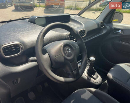 Белый Ситроен С3 Пикассо, объемом двигателя 1.4 л и пробегом 172 тыс. км за 5999 $, фото 16 на Automoto.ua