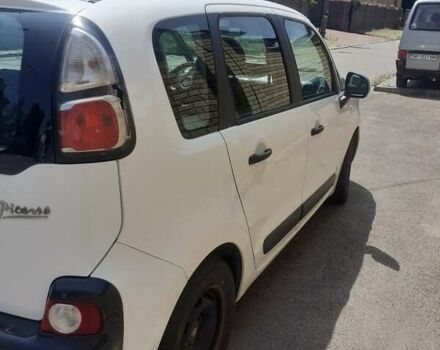 Белый Ситроен С3 Пикассо, объемом двигателя 1.4 л и пробегом 267 тыс. км за 7000 $, фото 4 на Automoto.ua