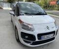 Білий Сітроен С3 Пікассо, об'ємом двигуна 1.4 л та пробігом 95 тис. км за 7500 $, фото 3 на Automoto.ua