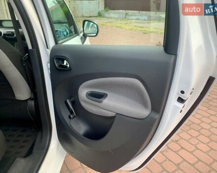 Білий Сітроен С3 Пікассо, об'ємом двигуна 1.6 л та пробігом 109 тис. км за 6999 $, фото 20 на Automoto.ua