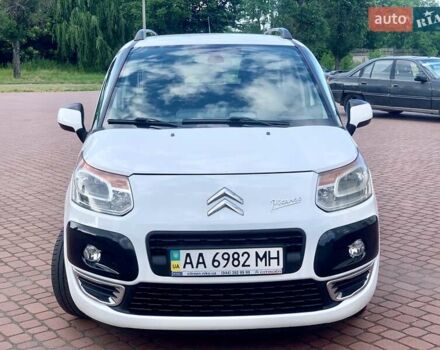 Білий Сітроен С3 Пікассо, об'ємом двигуна 1.6 л та пробігом 109 тис. км за 6999 $, фото 2 на Automoto.ua