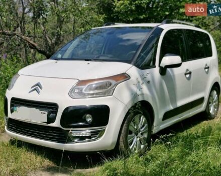 Білий Сітроен С3 Пікассо, об'ємом двигуна 1.6 л та пробігом 203 тис. км за 6700 $, фото 4 на Automoto.ua