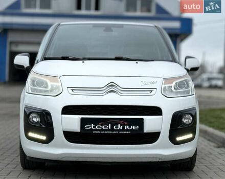 Белый Ситроен С3 Пикассо, объемом двигателя 1.56 л и пробегом 163 тыс. км за 7499 $, фото 2 на Automoto.ua