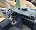 Белый Ситроен С3 Пикассо, объемом двигателя 1.4 л и пробегом 209 тыс. км за 5599 $, фото 5 на Automoto.ua