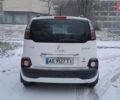 Білий Сітроен С3 Пікассо, об'ємом двигуна 1.56 л та пробігом 123 тис. км за 10700 $, фото 3 на Automoto.ua
