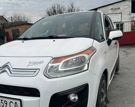 Белый Ситроен С3 Пикассо, объемом двигателя 1.56 л и пробегом 84 тыс. км за 8900 $, фото 5 на Automoto.ua