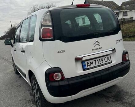 Белый Ситроен С3 Пикассо, объемом двигателя 1.56 л и пробегом 84 тыс. км за 8900 $, фото 4 на Automoto.ua