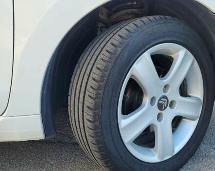 Белый Ситроен С3 Пикассо, объемом двигателя 1.6 л и пробегом 181 тыс. км за 8750 $, фото 10 на Automoto.ua