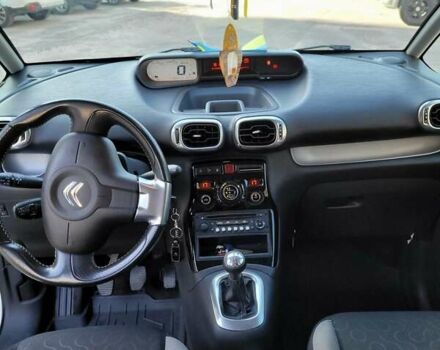 Белый Ситроен С3 Пикассо, объемом двигателя 1.6 л и пробегом 181 тыс. км за 8750 $, фото 14 на Automoto.ua