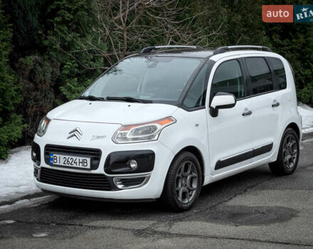 Белый Ситроен С3 Пикассо, объемом двигателя 1.6 л и пробегом 270 тыс. км за 6000 $, фото 1 на Automoto.ua