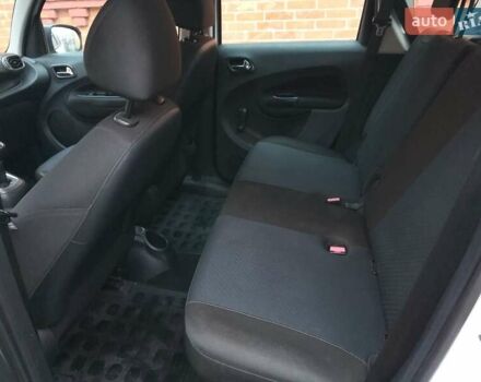 Белый Ситроен С3 Пикассо, объемом двигателя 1.4 л и пробегом 114 тыс. км за 4500 $, фото 1 на Automoto.ua