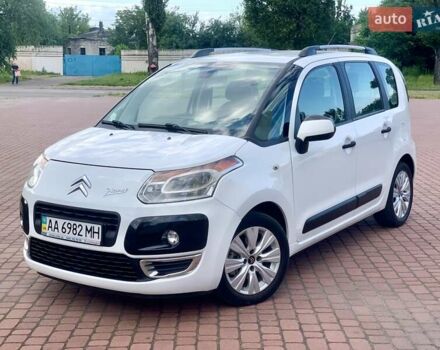 Білий Сітроен С3 Пікассо, об'ємом двигуна 1.6 л та пробігом 109 тис. км за 7700 $, фото 1 на Automoto.ua