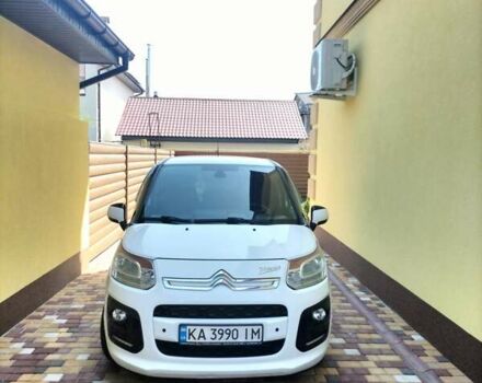 Белый Ситроен С3 Пикассо, объемом двигателя 1.56 л и пробегом 150 тыс. км за 6000 $, фото 1 на Automoto.ua