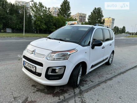 Сітроен С3 Пікассо 2016 у Львові на Automoto.ua Білий Сітроен С3 Пікассо, об'ємом двигуна 0 л та пробігом 112 тис. км за 7799 $, фото 1 на Automoto.ua