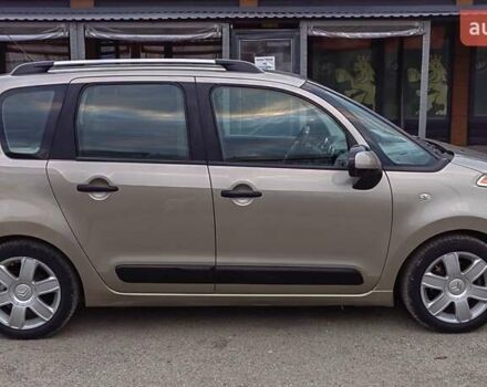 Бежевый Ситроен С3 Пикассо, объемом двигателя 1.6 л и пробегом 212 тыс. км за 4950 $, фото 3 на Automoto.ua