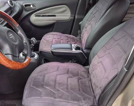 Бежевый Ситроен С3 Пикассо, объемом двигателя 1.6 л и пробегом 212 тыс. км за 4950 $, фото 5 на Automoto.ua