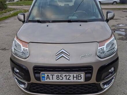 Бежевый Ситроен С3 Пикассо, объемом двигателя 1.6 л и пробегом 212 тыс. км за 4950 $, фото 1 на Automoto.ua