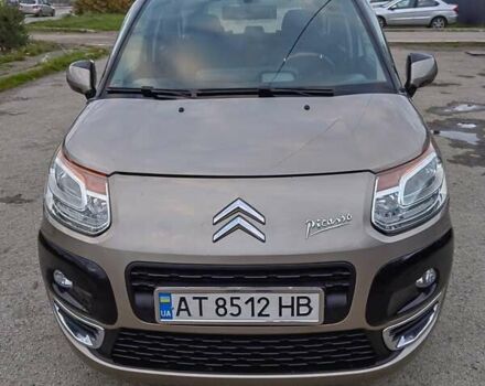 Бежевый Ситроен С3 Пикассо, объемом двигателя 1.6 л и пробегом 212 тыс. км за 4950 $, фото 1 на Automoto.ua