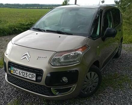Бежевий Сітроен С3 Пікассо, об'ємом двигуна 1.4 л та пробігом 252 тис. км за 6000 $, фото 1 на Automoto.ua