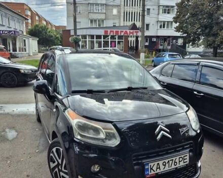 Черный Ситроен С3 Пикассо, объемом двигателя 1.4 л и пробегом 210 тыс. км за 6300 $, фото 1 на Automoto.ua