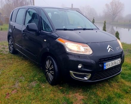 Чорний Сітроен С3 Пікассо, об'ємом двигуна 1.6 л та пробігом 191 тис. км за 4800 $, фото 7 на Automoto.ua
