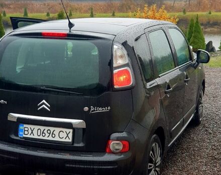 Чорний Сітроен С3 Пікассо, об'ємом двигуна 1.6 л та пробігом 191 тис. км за 4800 $, фото 5 на Automoto.ua