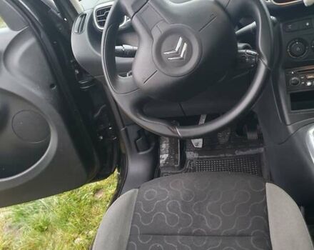 Чорний Сітроен С3 Пікассо, об'ємом двигуна 1.6 л та пробігом 191 тис. км за 4800 $, фото 11 на Automoto.ua