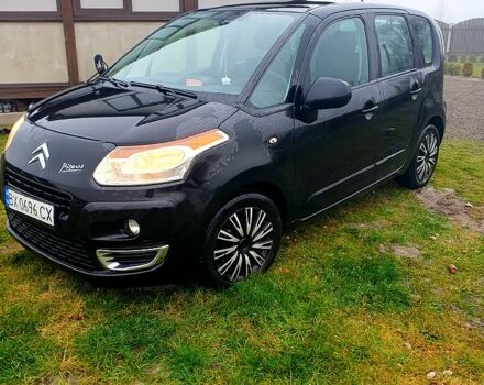 Чорний Сітроен С3 Пікассо, об'ємом двигуна 1.6 л та пробігом 191 тис. км за 4800 $, фото 6 на Automoto.ua
